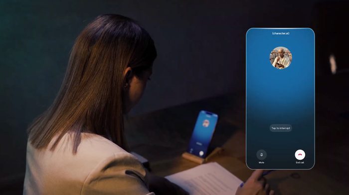 Person using Dhaqira App